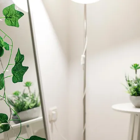 Elly's Parcheggio Privato Appartement *