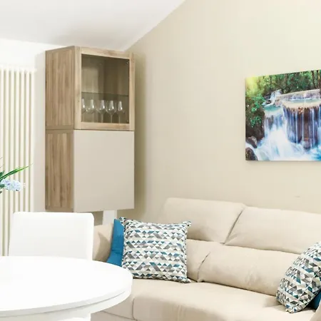 公寓 Elly's Parcheggio Privato 拉文纳