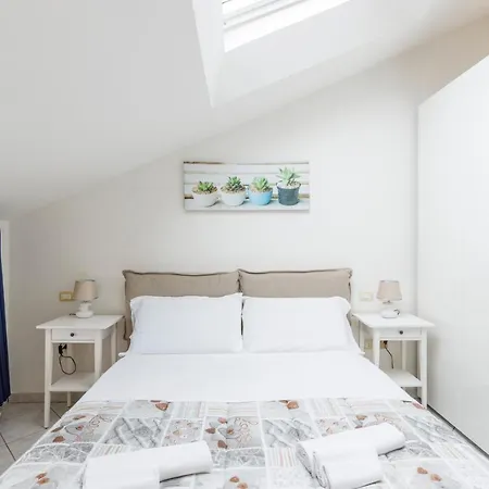 Apartamento Elly's Parcheggio Privato *