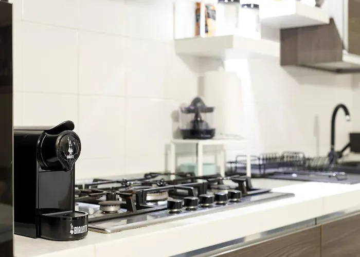 Elly's Parcheggio Privato Apartament